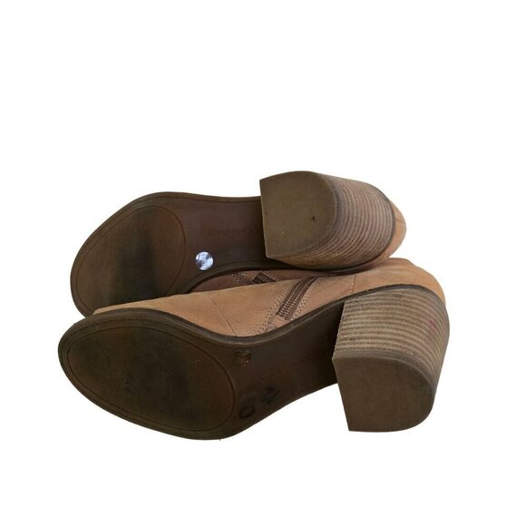 Lucky Brand Kasima Camel Suede Peep Toe Side Cute Out Booties Size 8.5M - Picture 6 of 10